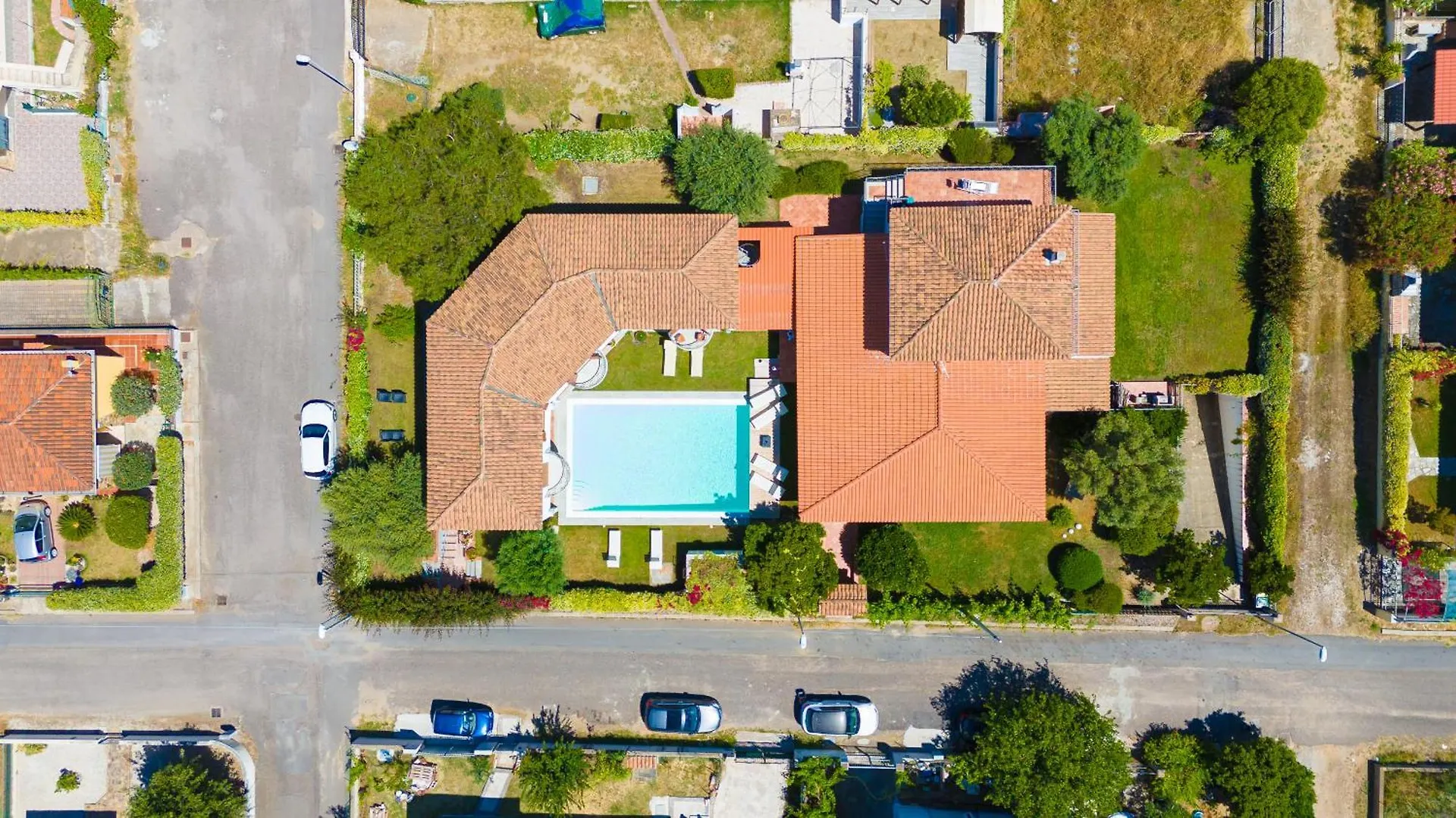 Mera Apartments Posada